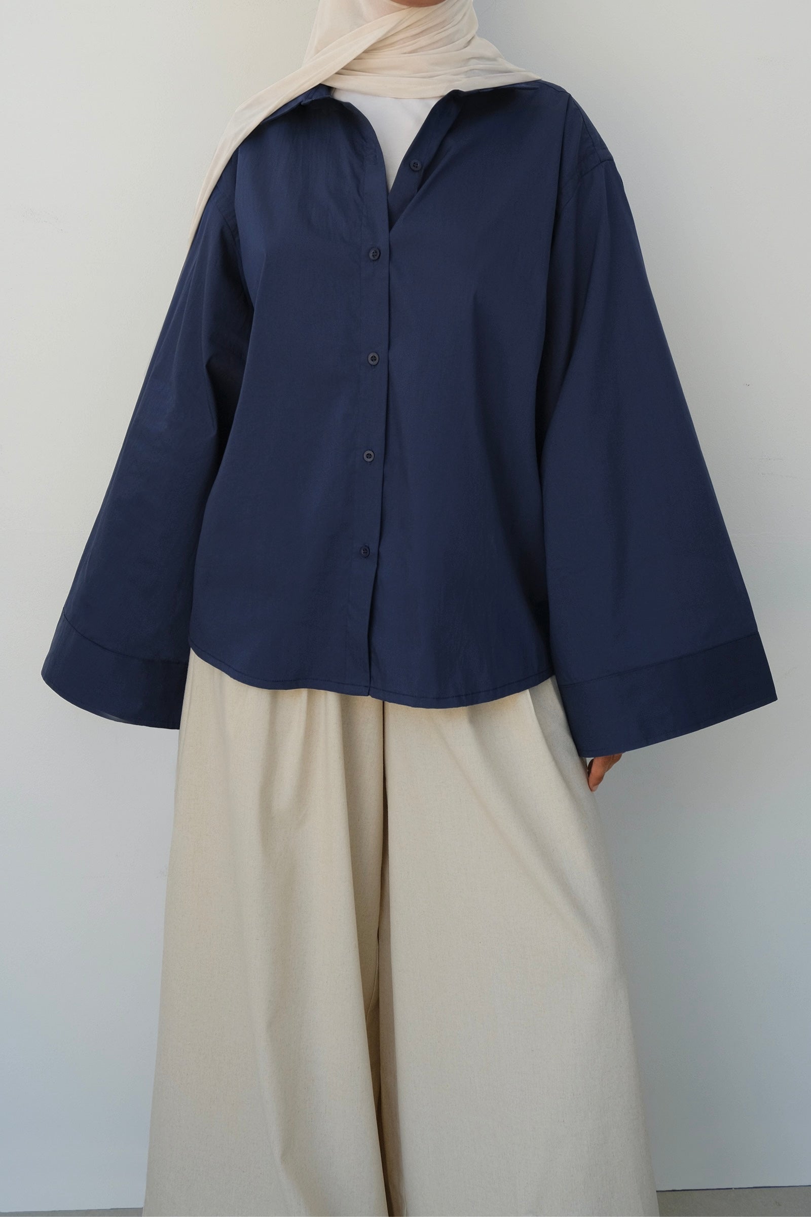 Chemise à manches évasées — Bleu marin
